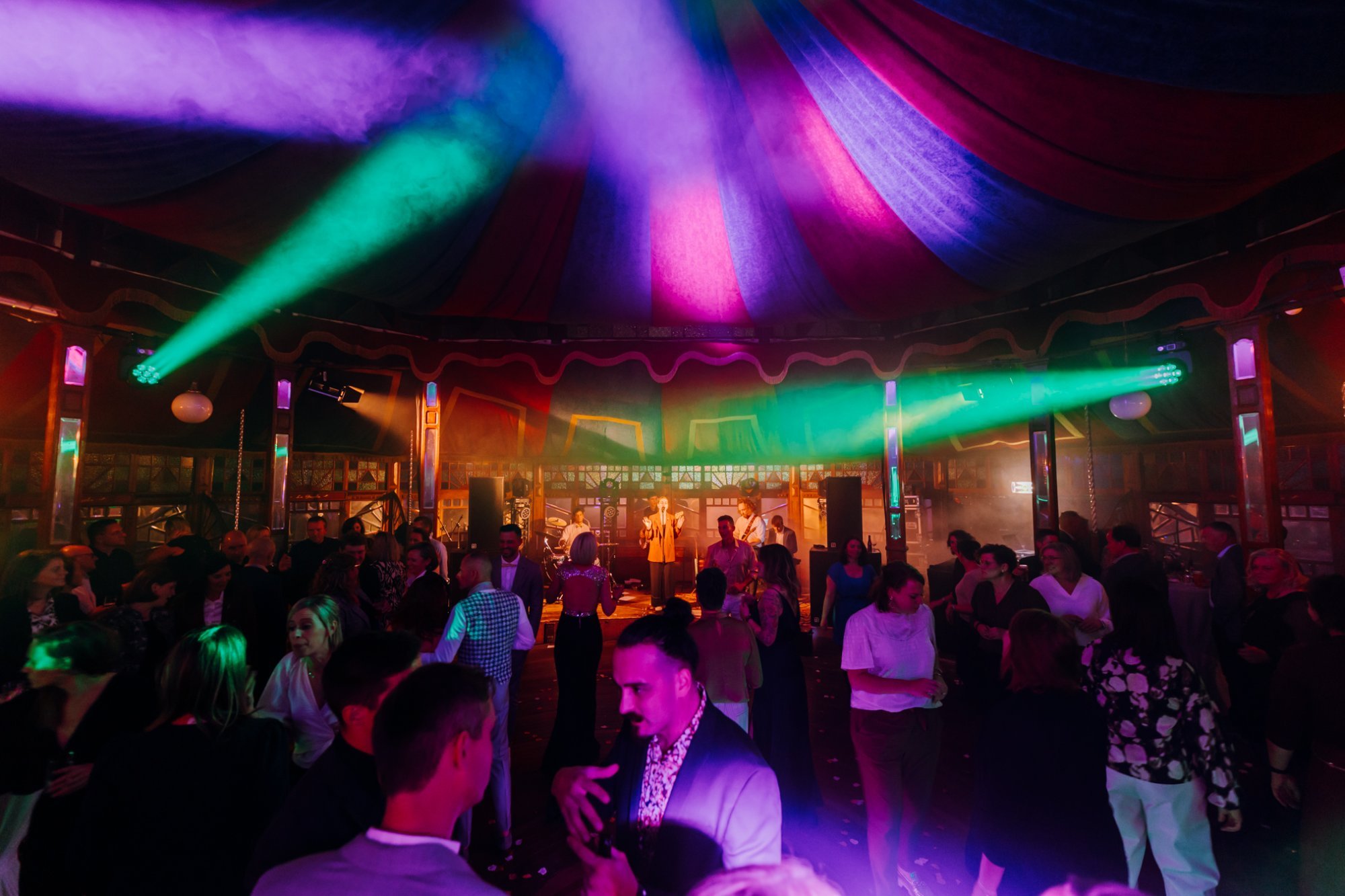 UNLIMITED SOUND & LIGHT PRODUCTIONS (USL) stan3.jpg